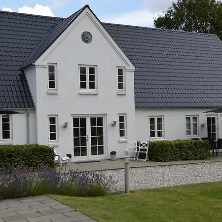 Svendlundgaard Apartment